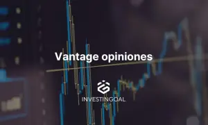Gráfico de velas con texto "Vantage opiniones" y logo de Investingoal.