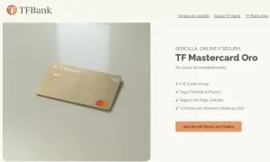 Tarjeta dorada TFBank Mastercard Oro, sin coste de mantenimiento, con chip y contactless.