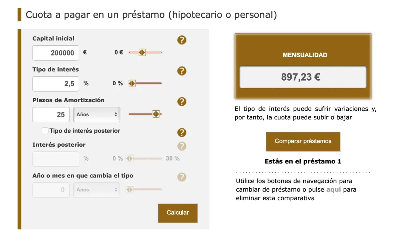 Calculadora de pr&eacute;stamos con campos para capital, inter&eacute;s y plazos. Muestra una mensualidad de 897,23 &euro;. Las younited opiniones sobre la flexibilidad son positivas.