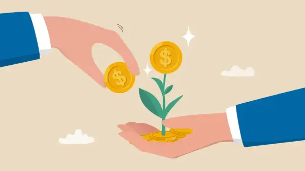 Manos plantando monedas de oro en una planta que crece, ilustrando cómo invertir en acciones para hacer crecer tu dinero.