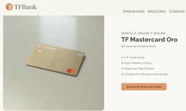 Tarjeta dorada TFBank Mastercard Oro, sin coste de mantenimiento, con chip y contactless.